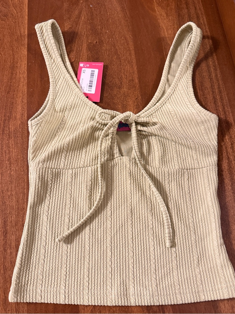 Edikted Ribbed Tie-Front Tank Top — Light green/sage